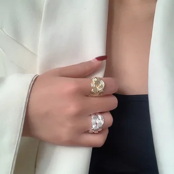SRCOI Yeni Moda Düğümlü bükümlü halka Basit Yaratıcı Hollow Out Metal İşaret Parmağı Yüzük Kadınlar İçin Günlük moda takı 2021