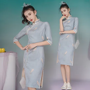 2022 Yeni Bahar Kız Cheongsam Elbise Çin Tarzı Retro Geyik Derisi Kadife Baskı Orta uzunlukta Qipao Elbise Tatlı İnce Kadın Elbiseler