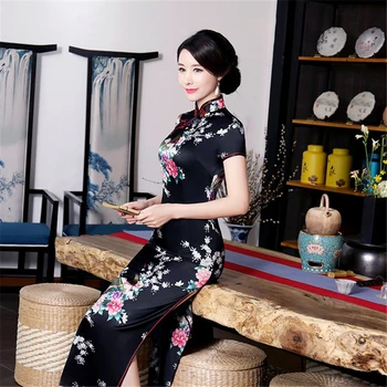 Çin elbisesi el yapımı düğmeler yeni cheongsam elbise uzun saten tavuskuşu çiçek ziyafet elbise düğün elbisesi 2020 vestido chino