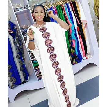 Afrika Giysi Kadınlar İçin Yeni Varış Kısa Yarasa Kollu Müslüman Moda Maxi Vestidos Çiçek Baskı İslam Giyim