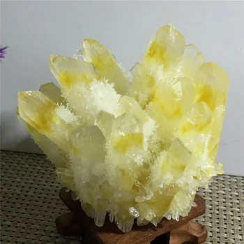 Yeni keşfedilen sarı phantom kuvars kristali küme cevher örnekleri tedavi