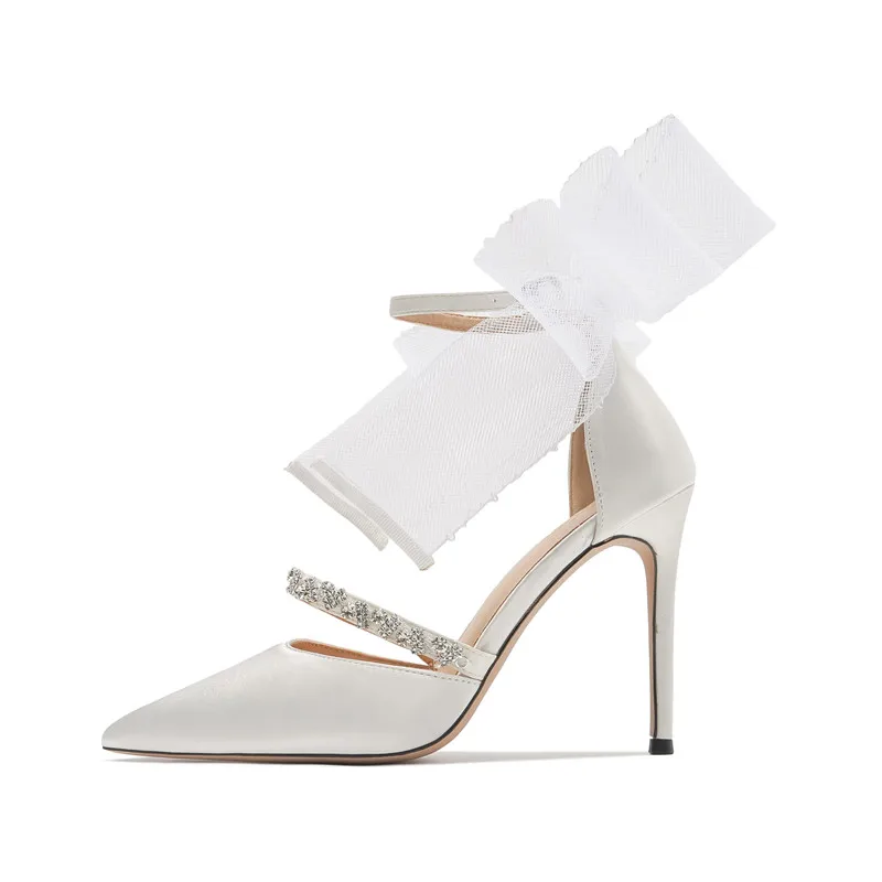 Taklidi Yay Yüksek topuklu Sandalet 2022 Yaz Beyaz Düğün Ayakkabı Sivri Burun Bayanlar Stiletto Toka tek ayakkabı