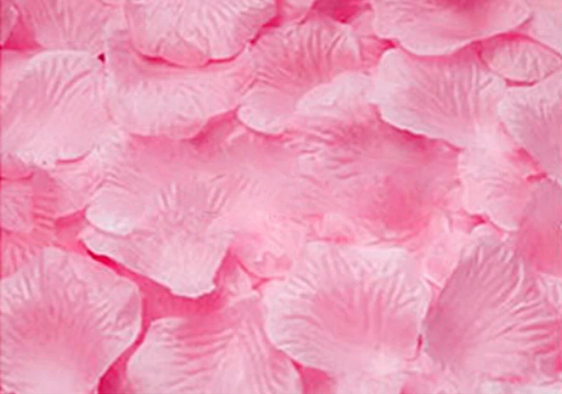 Toptan 100 adet / grup Petalos De Rosa Düğün Dekorasyon Parti Moda Yapay Çiçek Polyester Düğün Dekoratif Gül Yaprakları